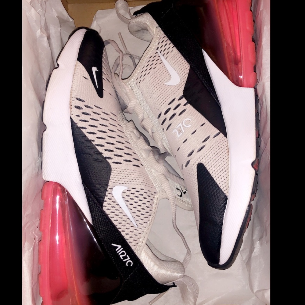 Nike Air Max 270